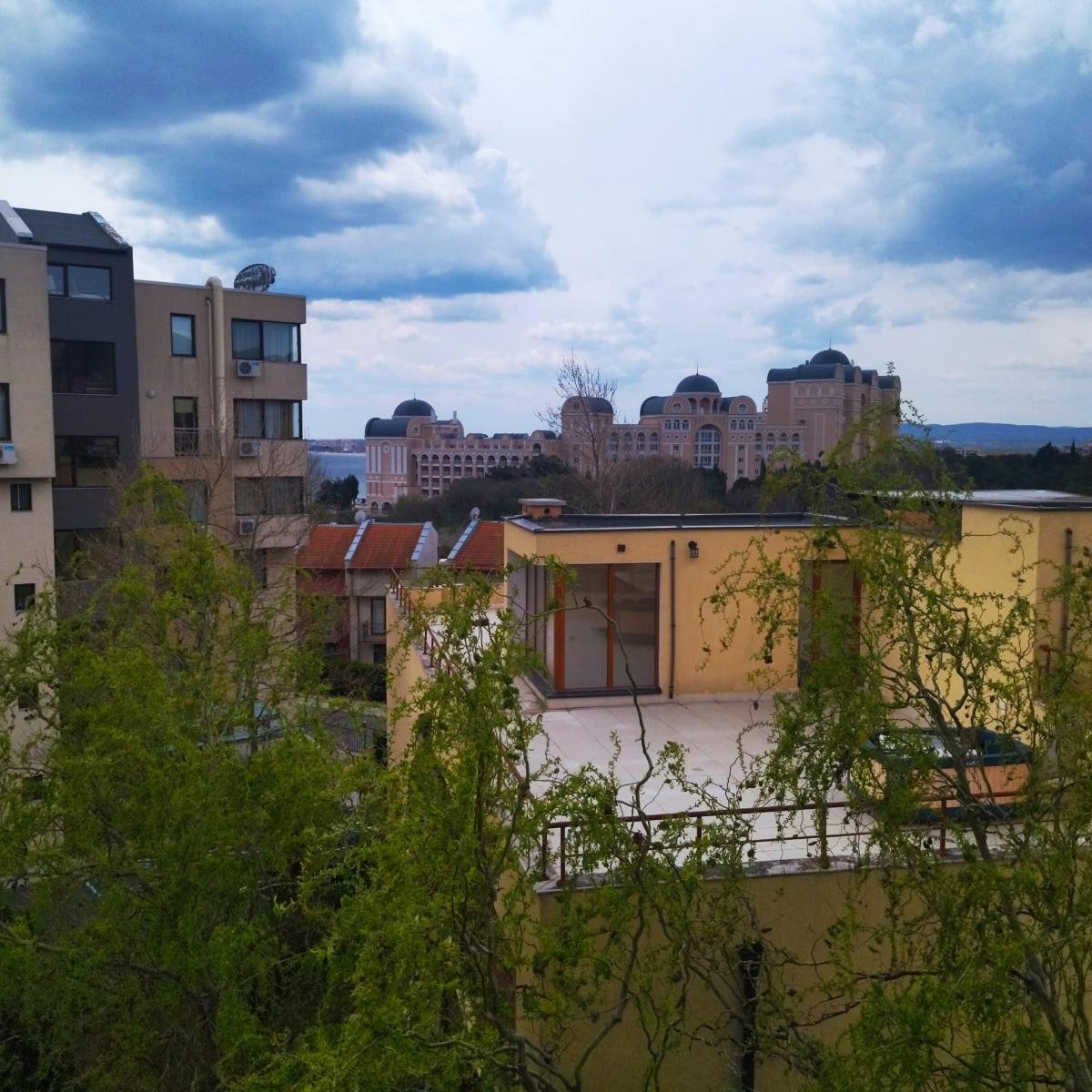 90 m² Studio with Sea View • 200 m to Beach • Saint Vlas