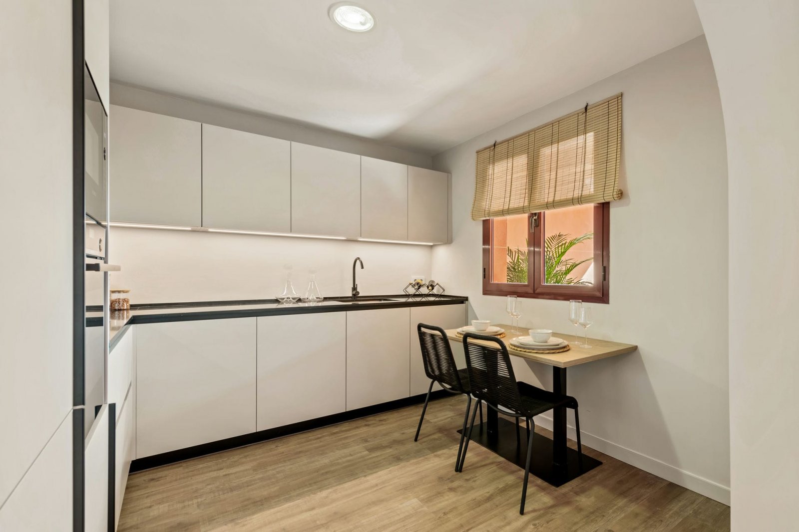 Luksusowe apartamenty z tarasem i widokiem na morze, Benahavís