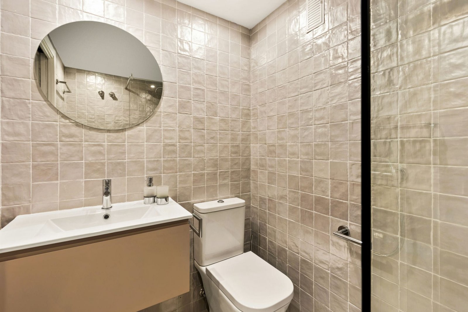 Luksusowe apartamenty z tarasem i widokiem na morze, Benahavís