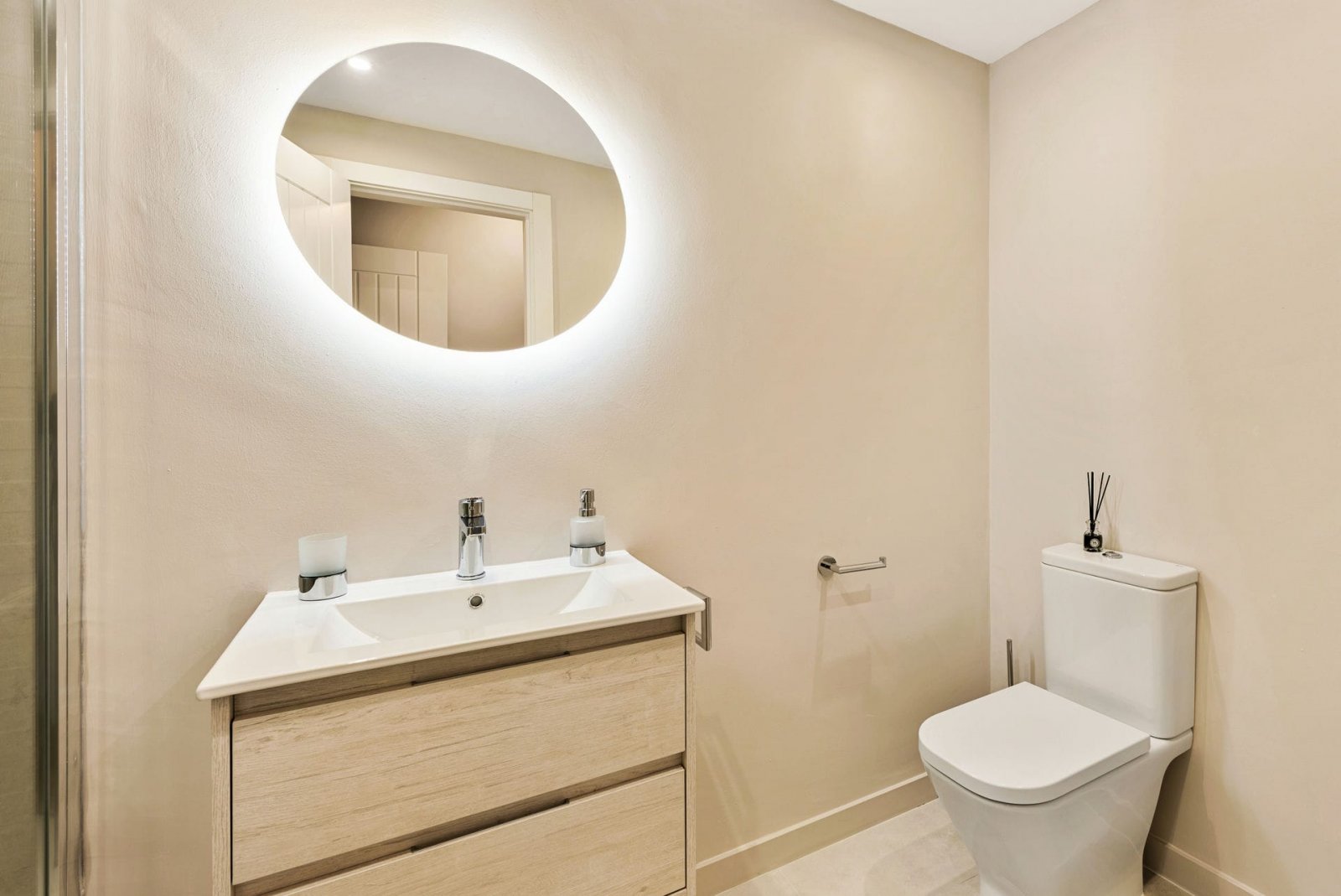 Luksusowe apartamenty z tarasem i widokiem na morze, Benahavís