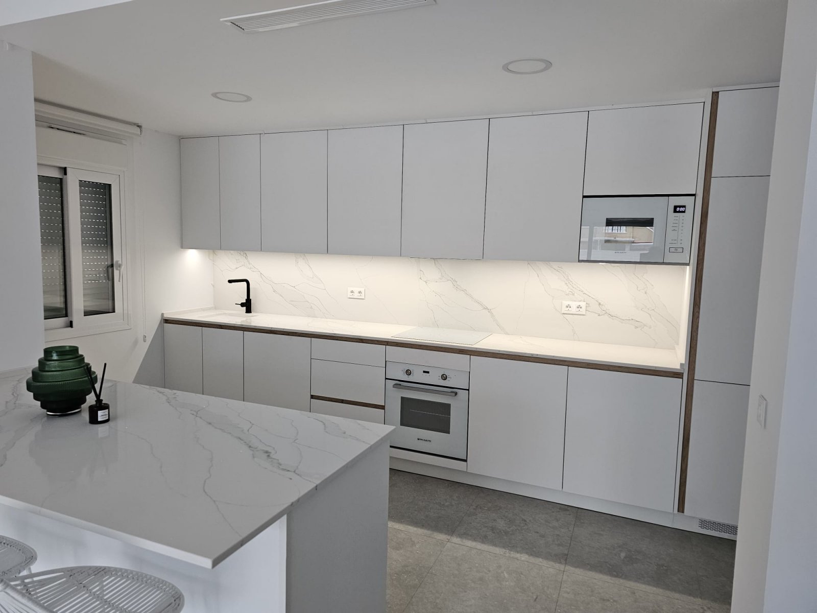 Ekskluzywne apartamenty na parterze, 1 km od morza i ze wspólnym basenem, Torrevieja