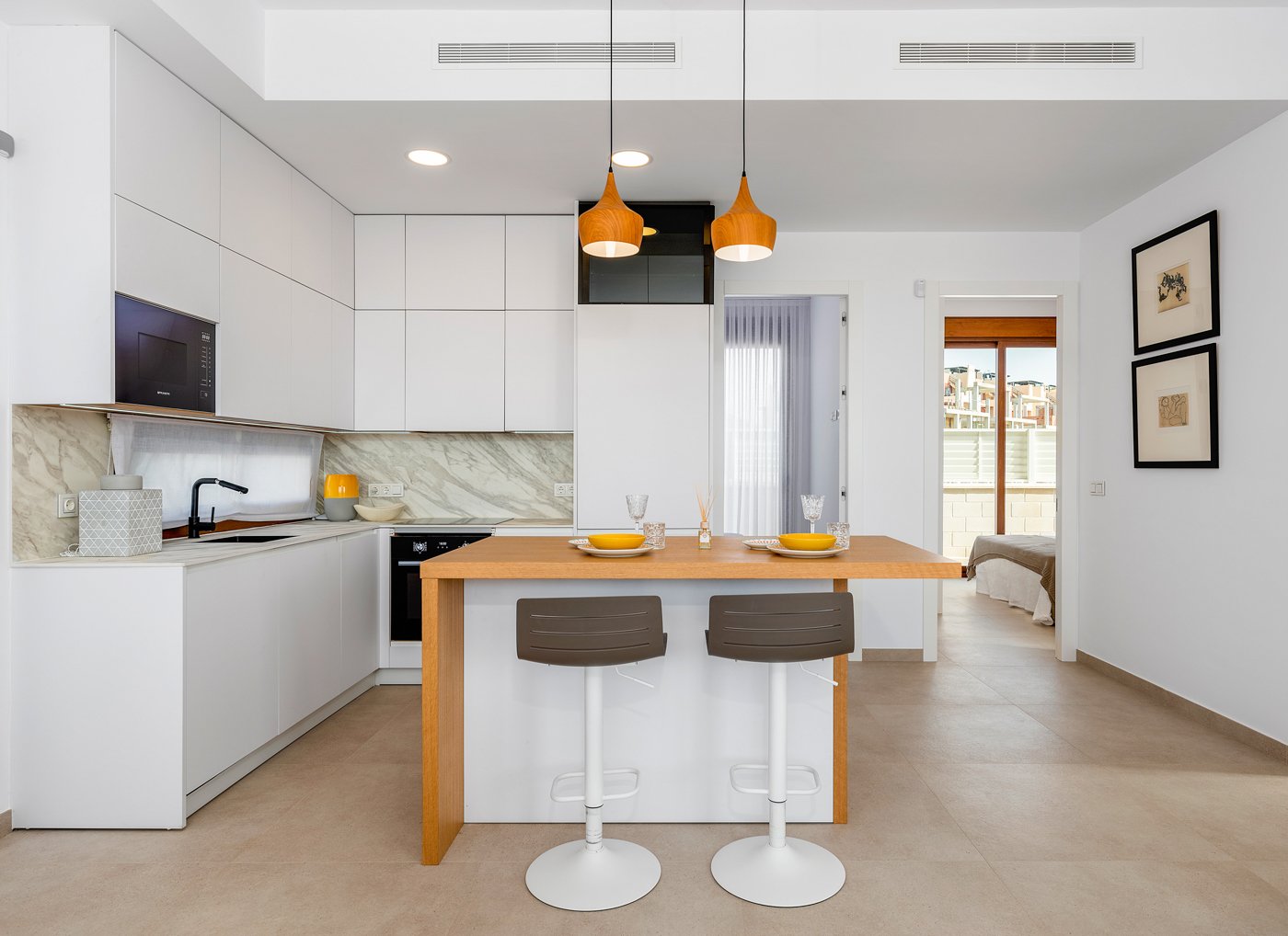 Ekskluzywne domy i wille, 1 km od morza, Vera