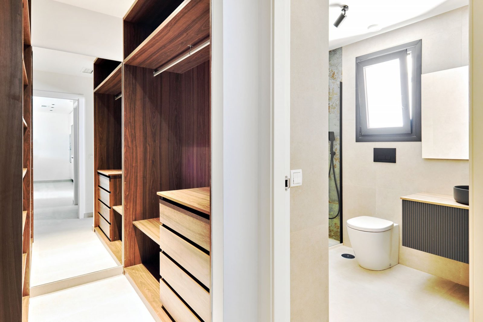 Nowoczesny bungalow z ogrodem, 600 m od plaży, Torrevieja