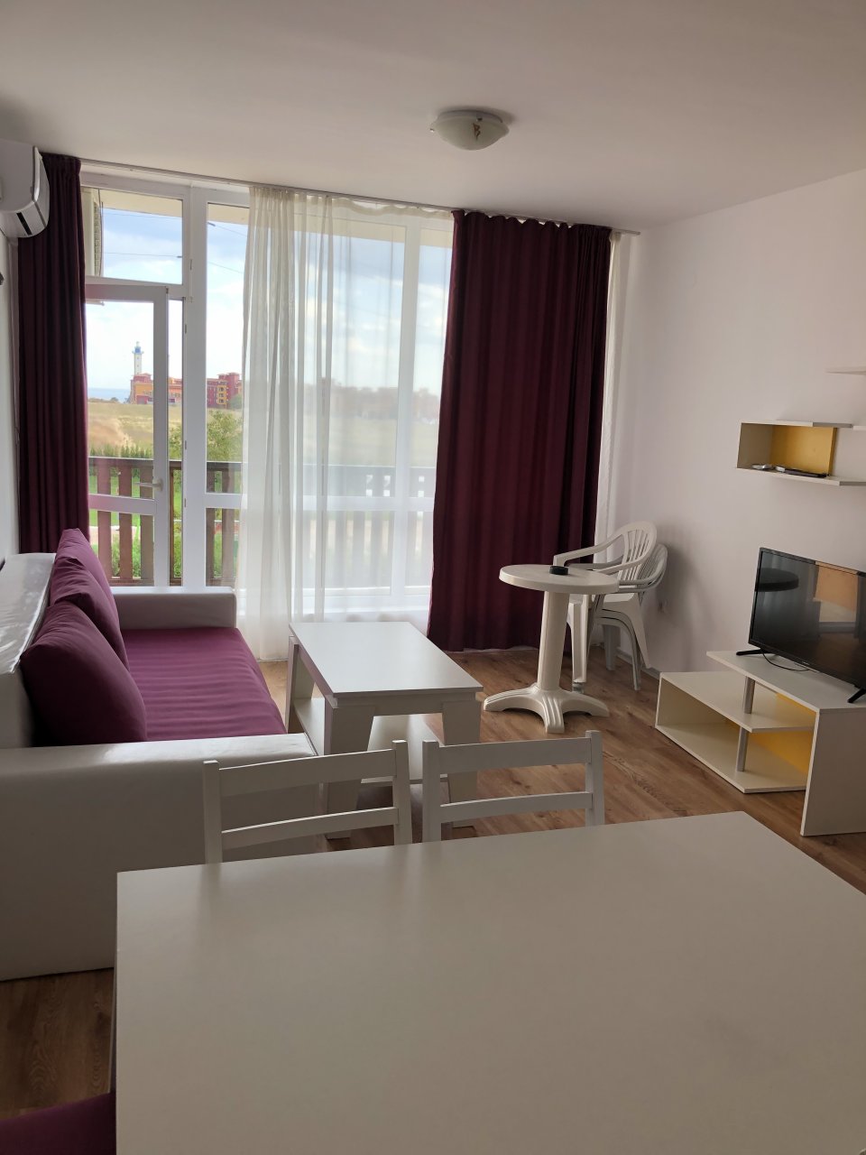 Aheloy Pomorie: Rental apartments in Aheloy available from September for long-term rent, Bulgaria 