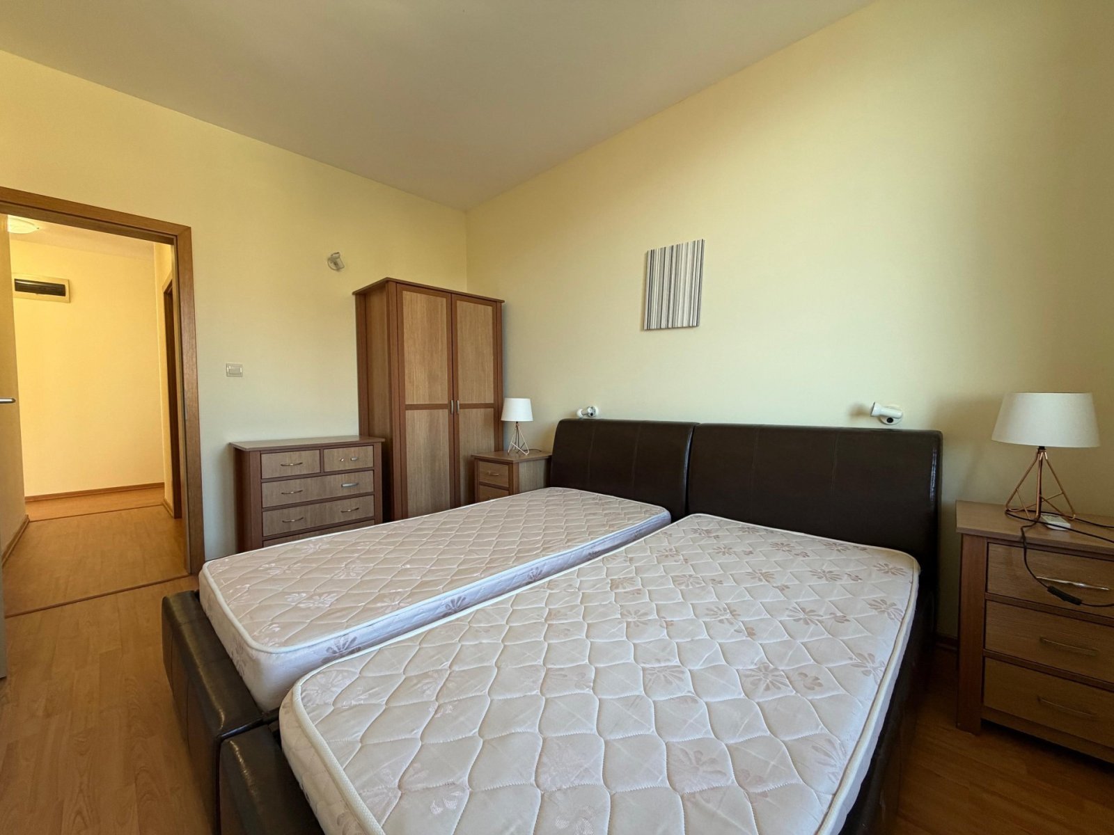 Dwupokojowe mieszkanie (2+1) w kompleksie mieszkaniowym Garden of Eden, Sweti Włas.