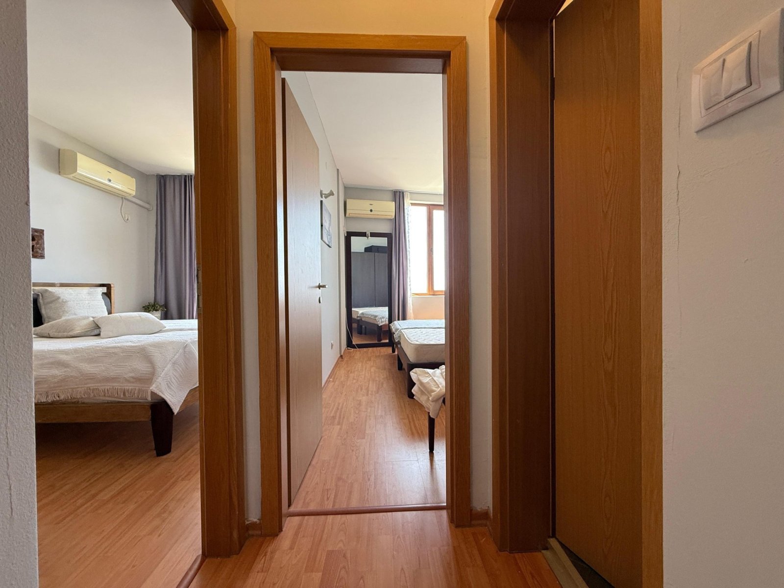 Trzypokojowe mieszkanie w pierwszej linii w kompleksie Garden of Eden / Rajska Gradina / Sweti Wlas.