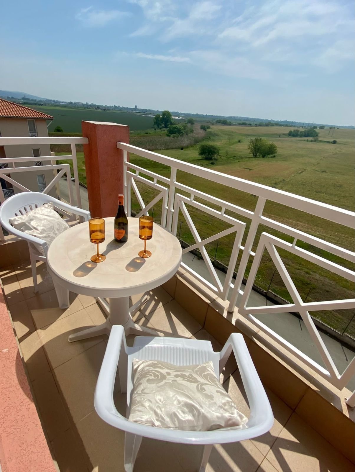 Dwupokojowe mieszkanie w kompleksie Sunny Day 6 Tankovo, Bułgaria