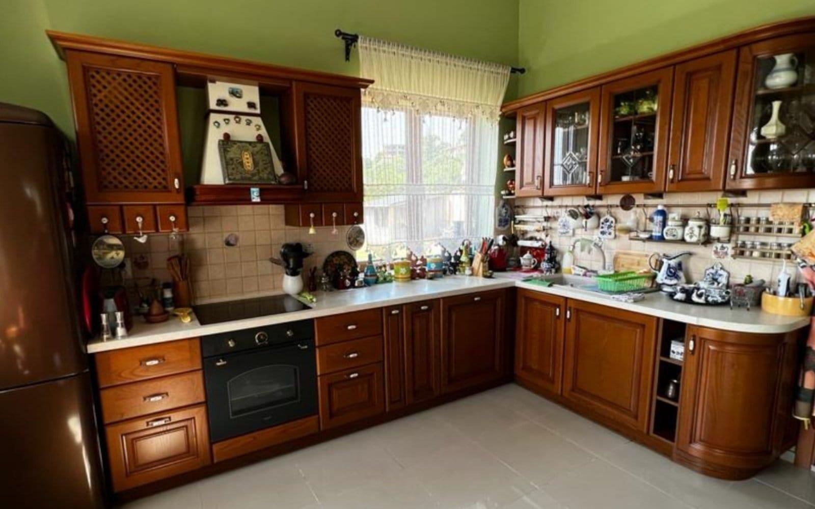 Luksusowa willa z prywatnym basenem i widokiem na góry w Kosharitsa | 262 m² | €404 250