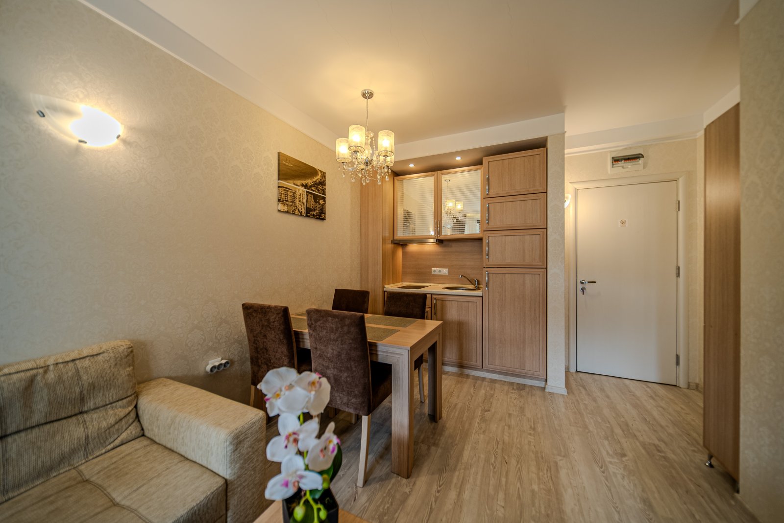 2-pokojowe mieszkanie w luksusowym kompleksie Harmony Suites, Słoneczny Brzeg, Bułgaria