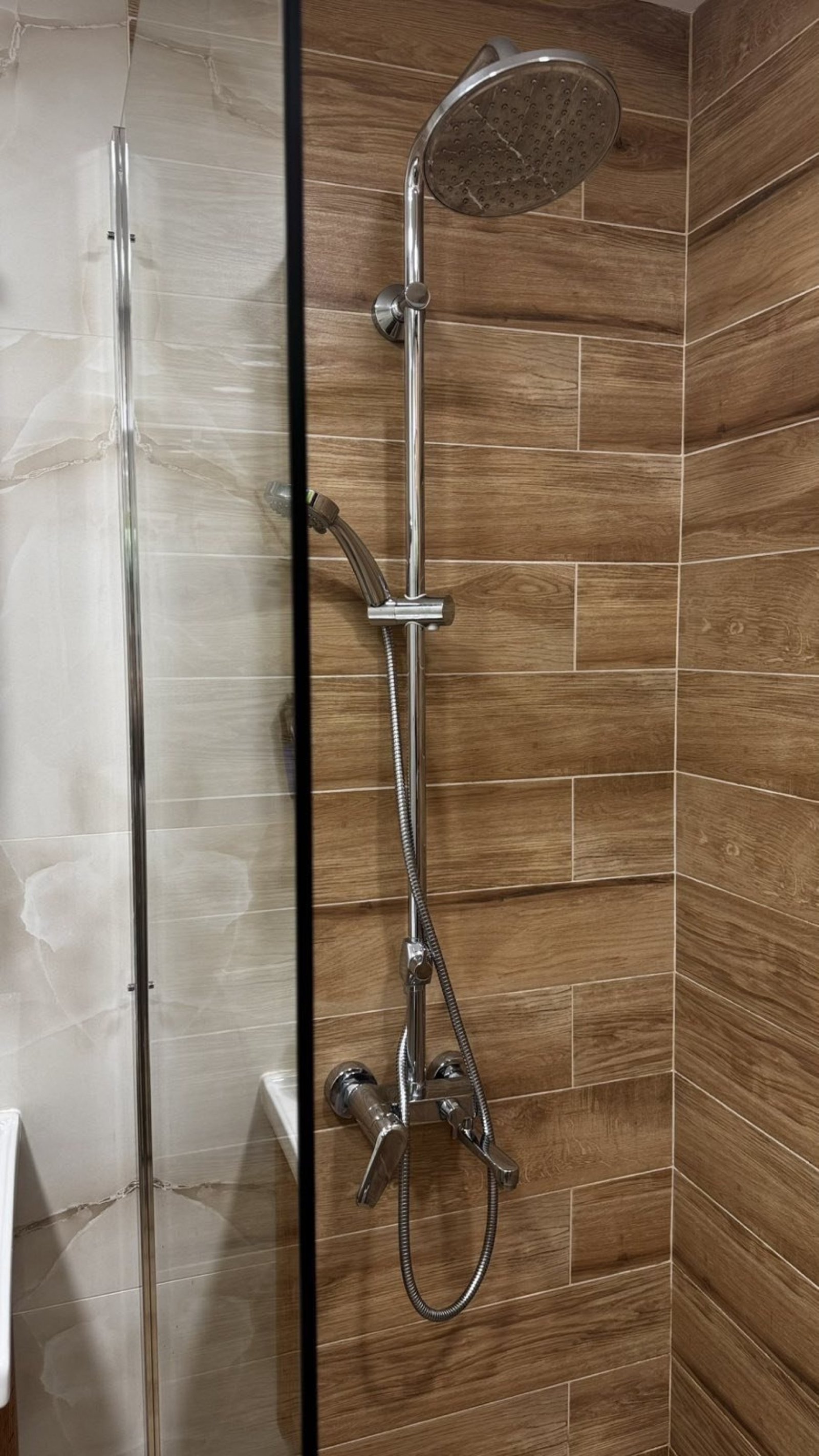 Luksusowe, odnowione mieszkanie 4-pokojowe w pobliżu Uniwersytetu Medycznego w Sofii