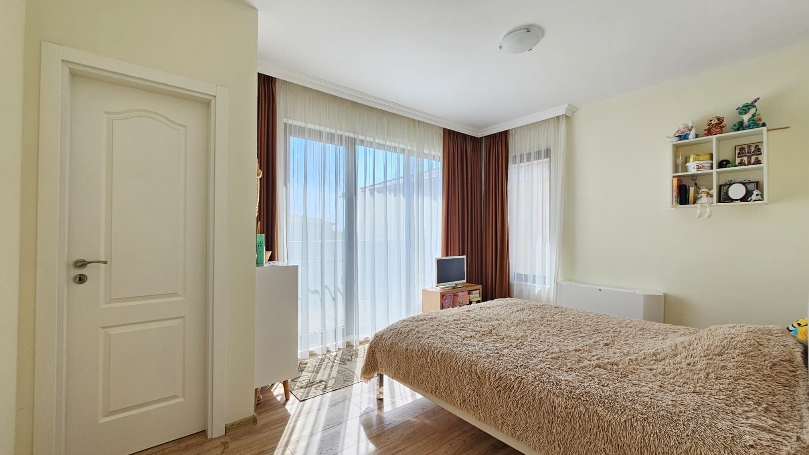 Dom jednorodzinny w kompleksie Victoria Lake Nord Pomorie, Bułgaria