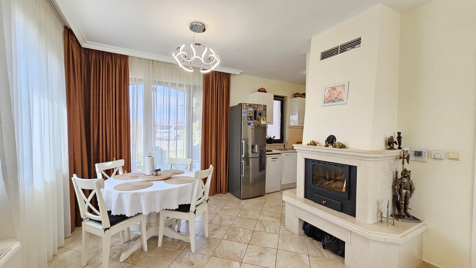 Dom jednorodzinny w kompleksie Victoria Lake Nord Pomorie, Bułgaria