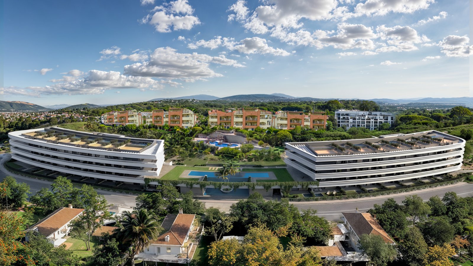 Moderne Apartments 300 m vom Meer entfernt, private Terrassen und Swimmingpool, Manilva