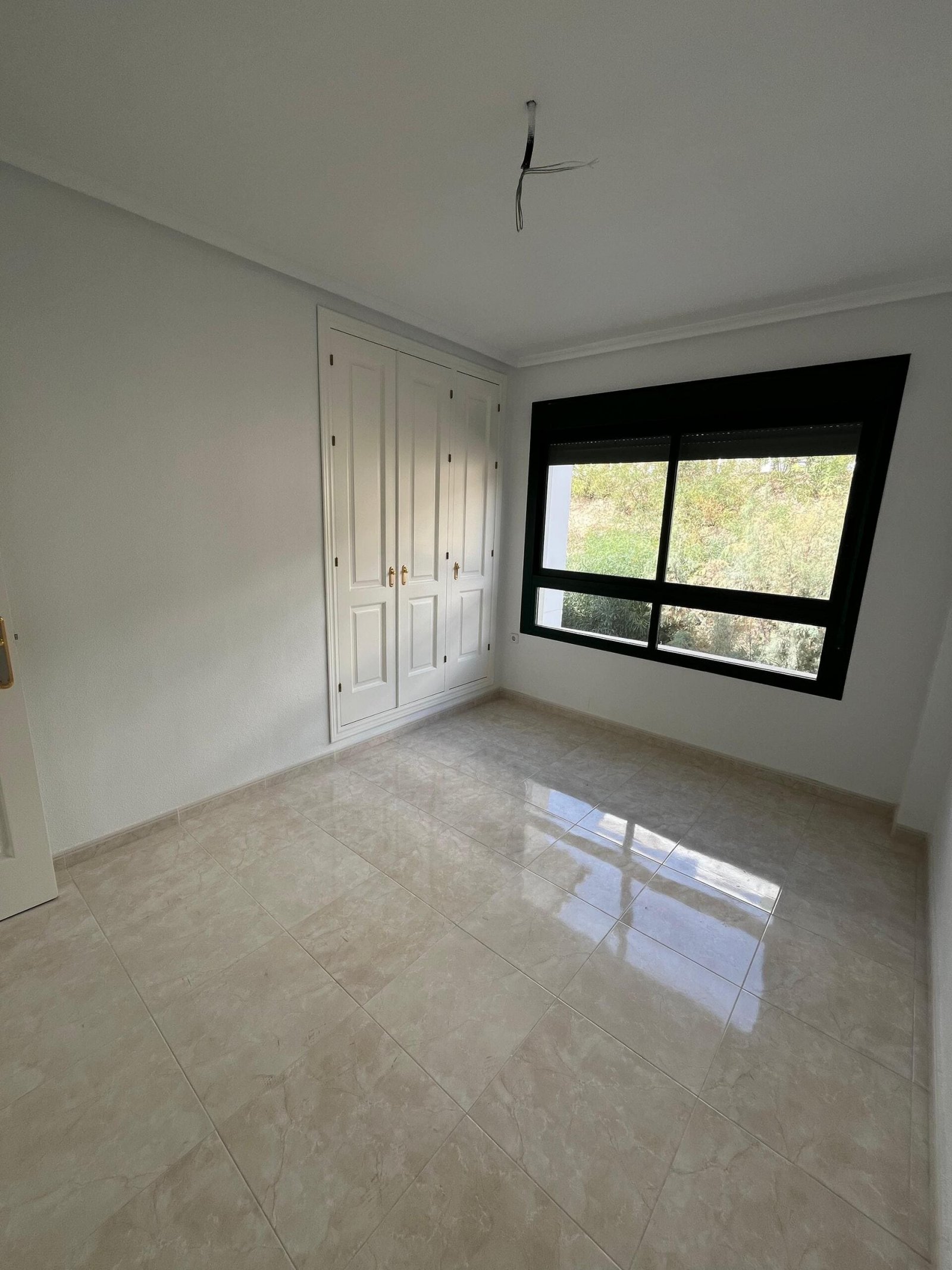 Nowoczesny apartament z tarasem i basenem, Orihuela