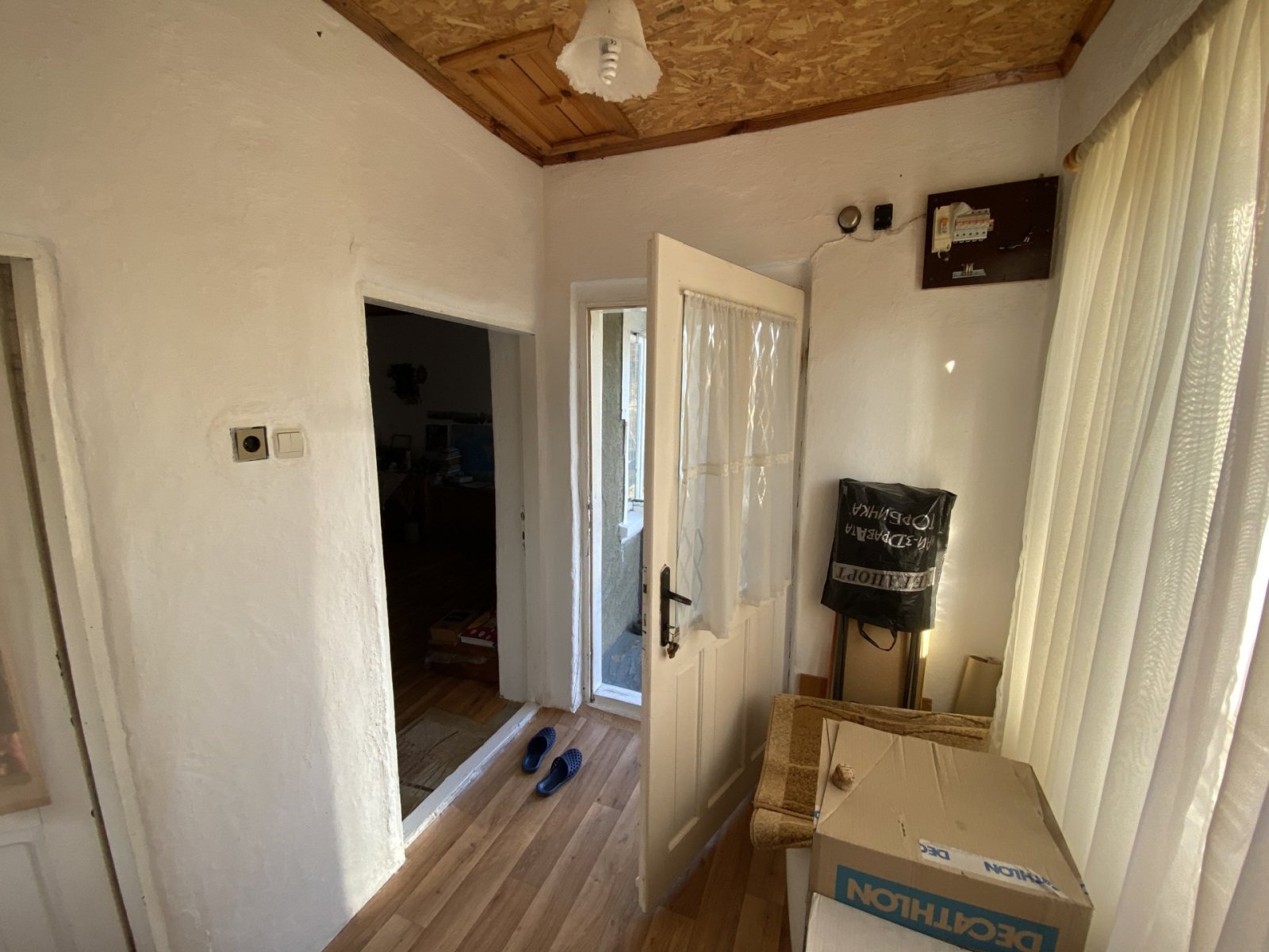 Dom z dużym ogrodem w wiosce Orlova Magila, region Dobrich