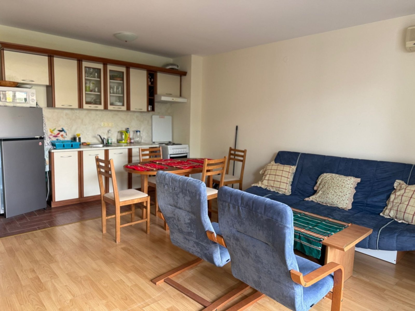 Ekskluzywne 3-pokojowe mieszkanie z częścią kuchenną i widokiem na morze, 104 m², Privilege Fort, Sweti Wlas, Bułgaria.