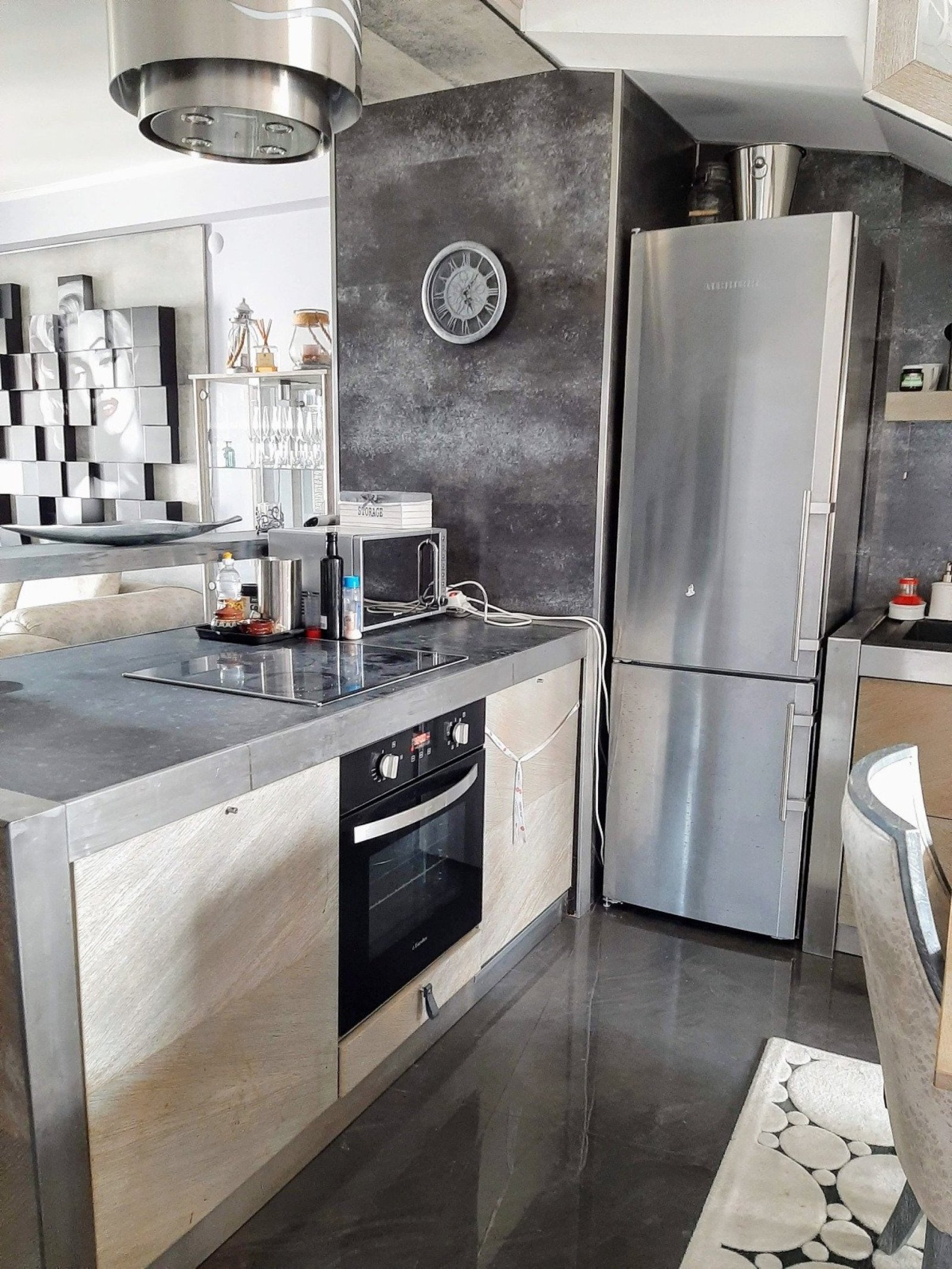 Unikalny, luksusowy apartament typu maisonette z 4 sypialniami, tylko 300 m od plaży, w kompleksie Esteban w Nessebarze, Bułgaria.