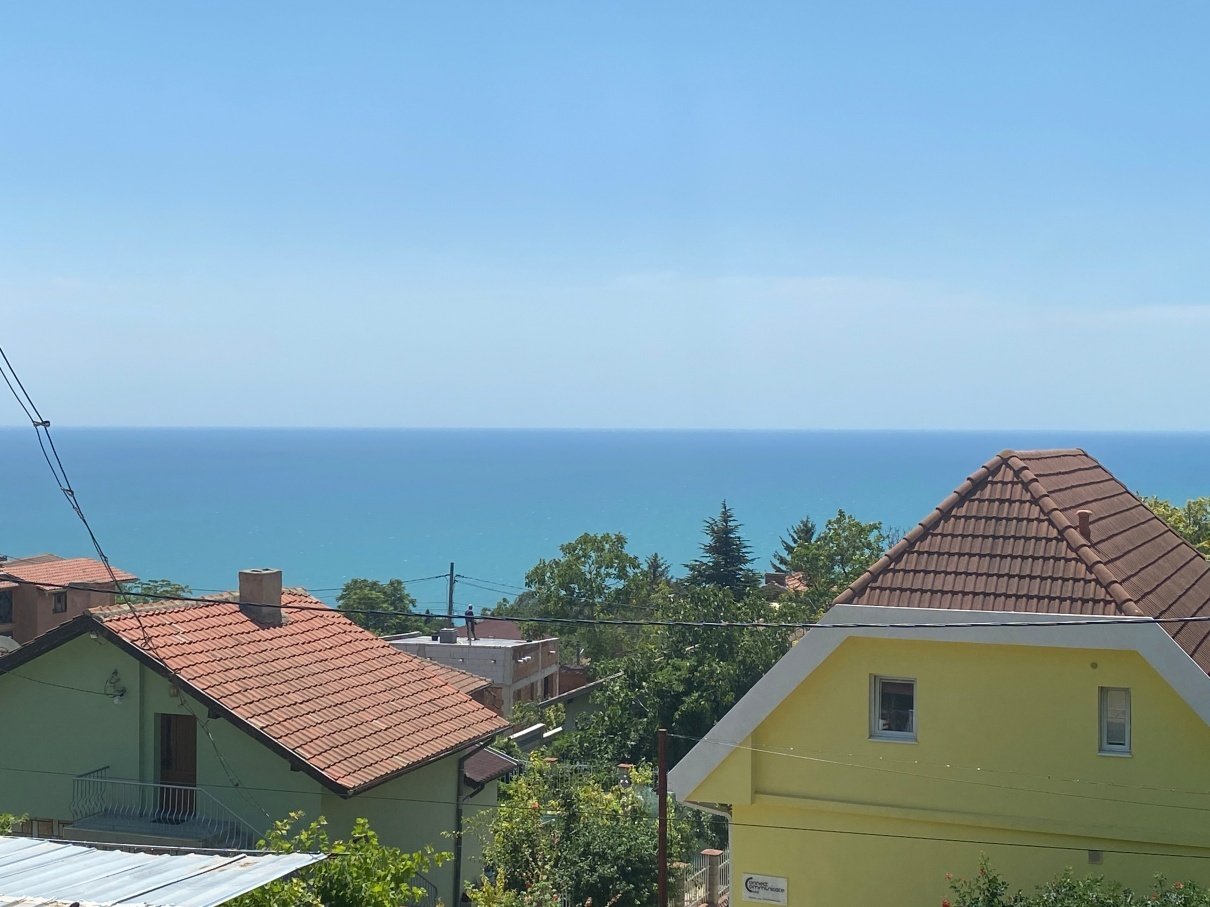 2 bliźniacze domy w Balchik z widokiem na morze