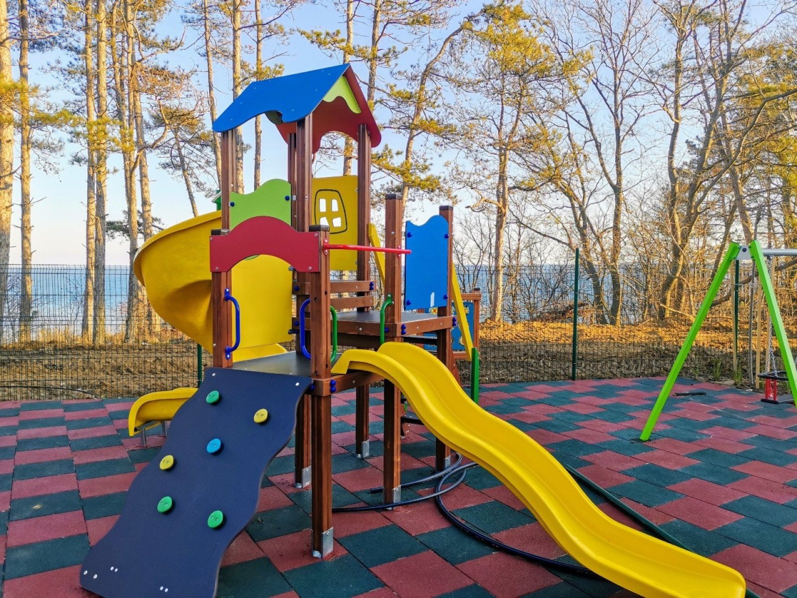 W pełni umeblowane studio z pięknym widokiem na morze i basen w nowym luksusowym kompleksie – Open Sea Residence, Byala, Bułgaria