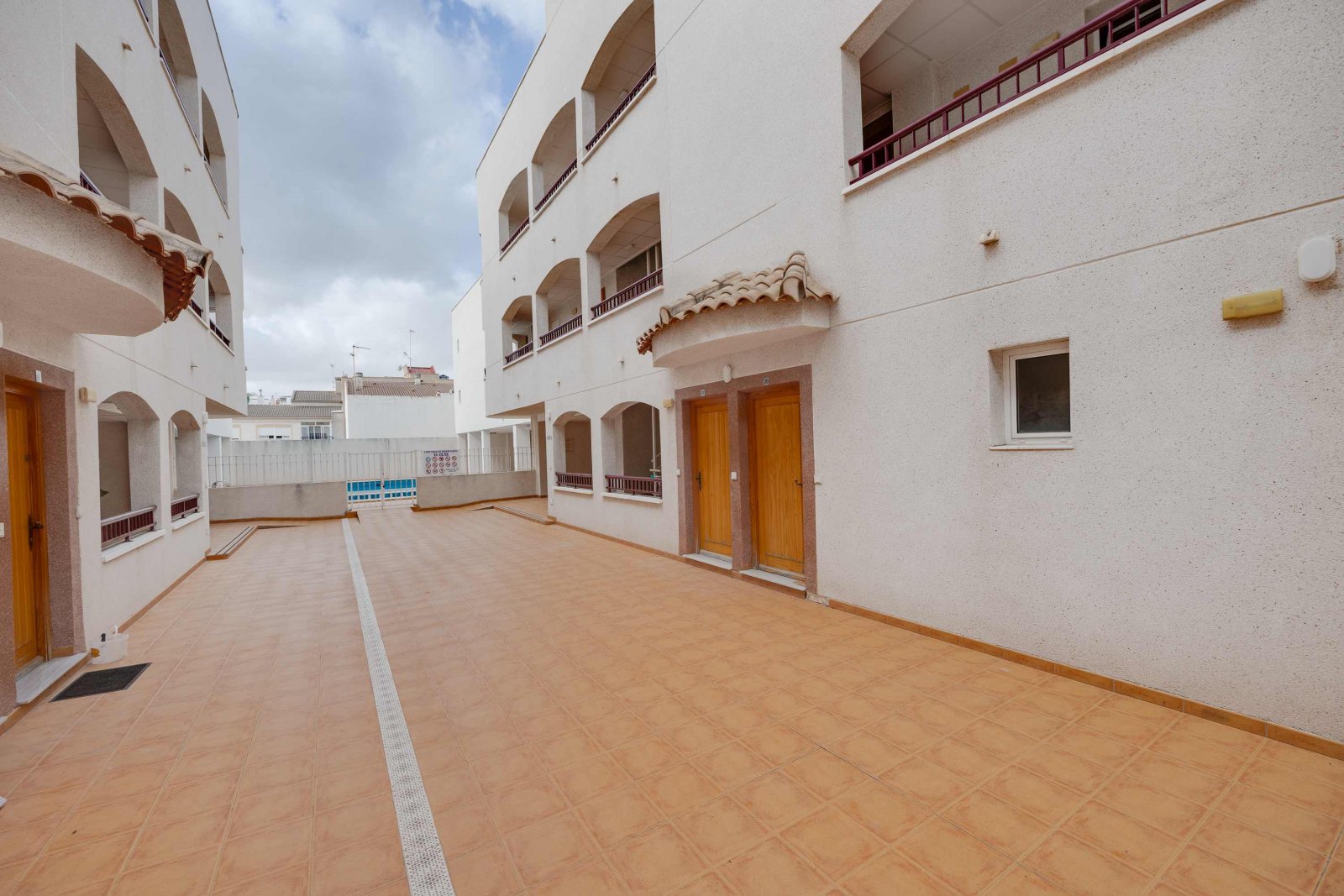 Słoneczne apartamenty, taras i wspólny basen, San Fulgencio