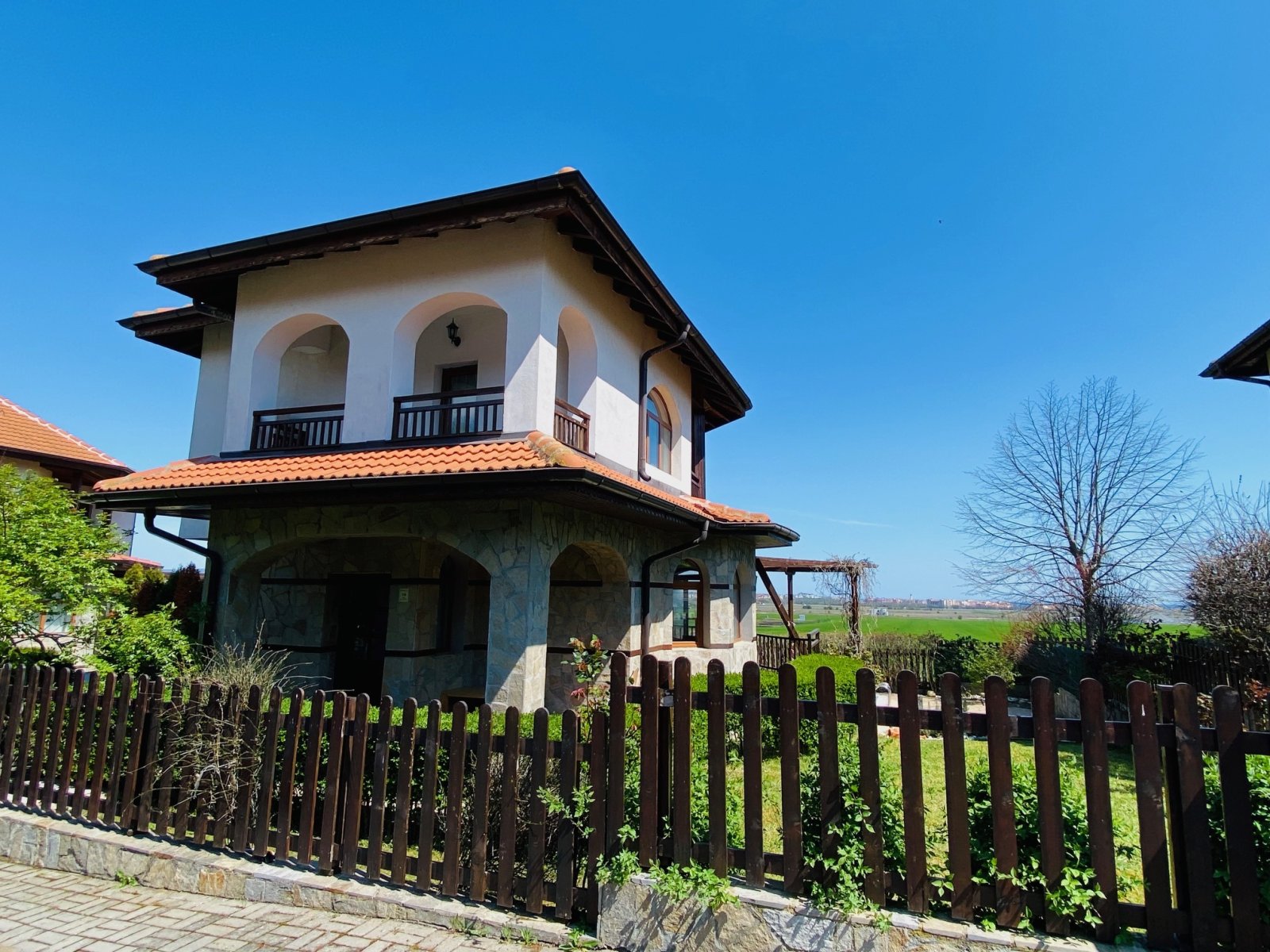 Dom jednorodzinny w ośrodku Vineyards Resort Kableshkovo, Bułgaria