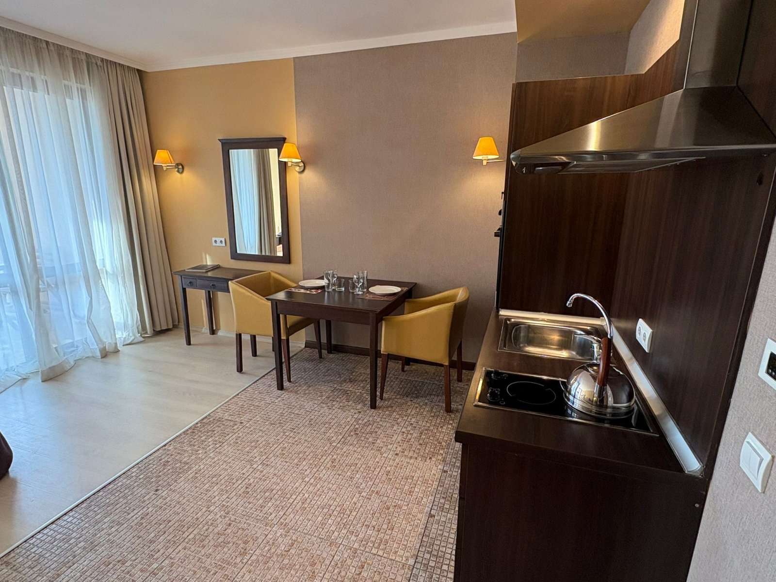 Studio z widokiem na basen, Royal Beach Barcello Sunny Beach Bułgaria