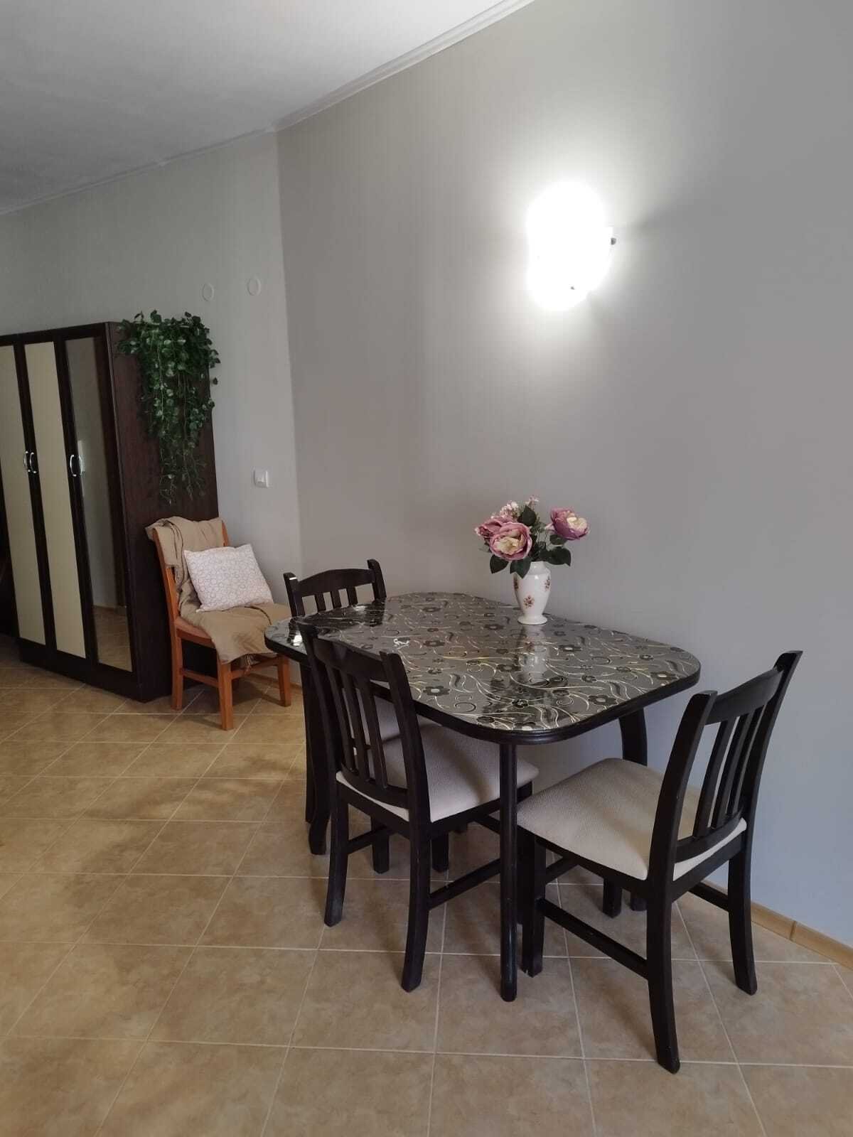 Studio im Komplex Sun City mit Gartenblick Sonnenstrand Bulgarien

Studio w kompleksie Sun City z widokiem na ogród, Słoneczny Brzeg, Bułgaria