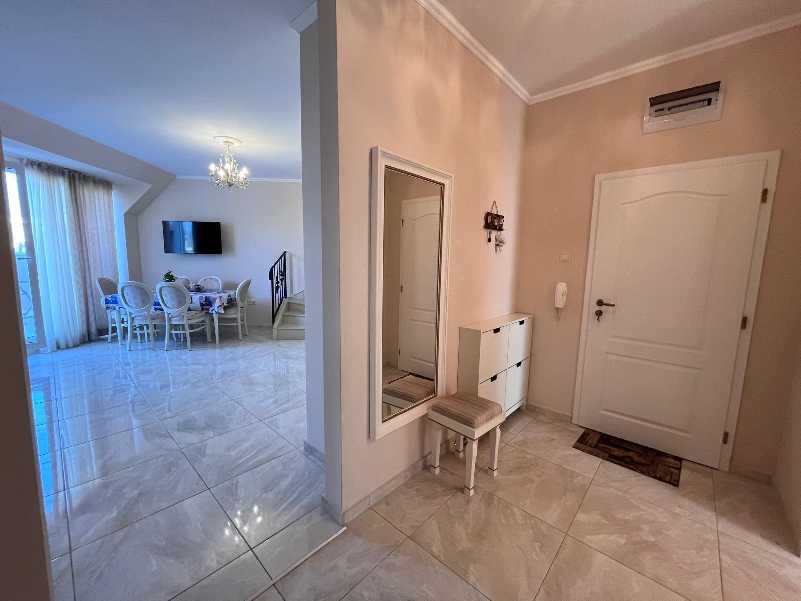 Apartament 4-pokojowy w kompleksie z całorocznym SPA i krytym basenemSPA