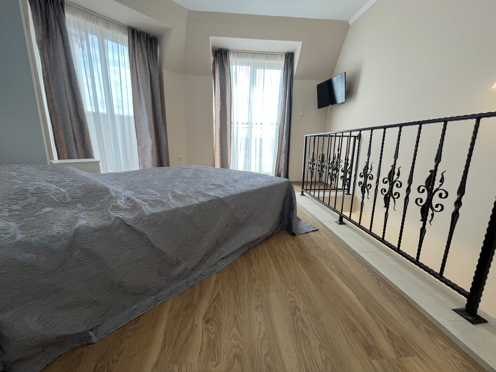 Apartament 4-pokojowy w kompleksie z całorocznym SPA i krytym basenemSPA