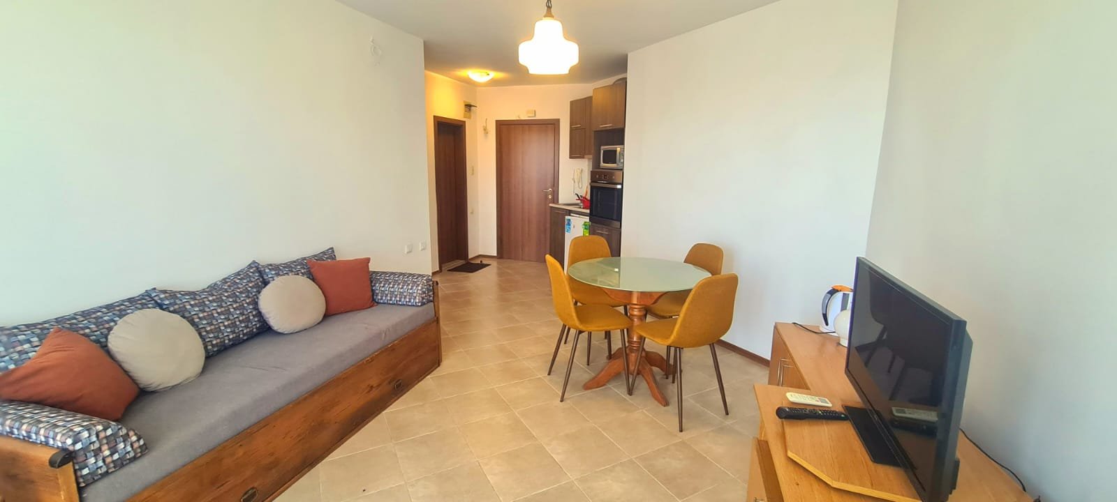 Ein-Zimmer-Apartment direkt am Strand, Garten mit Meerblick