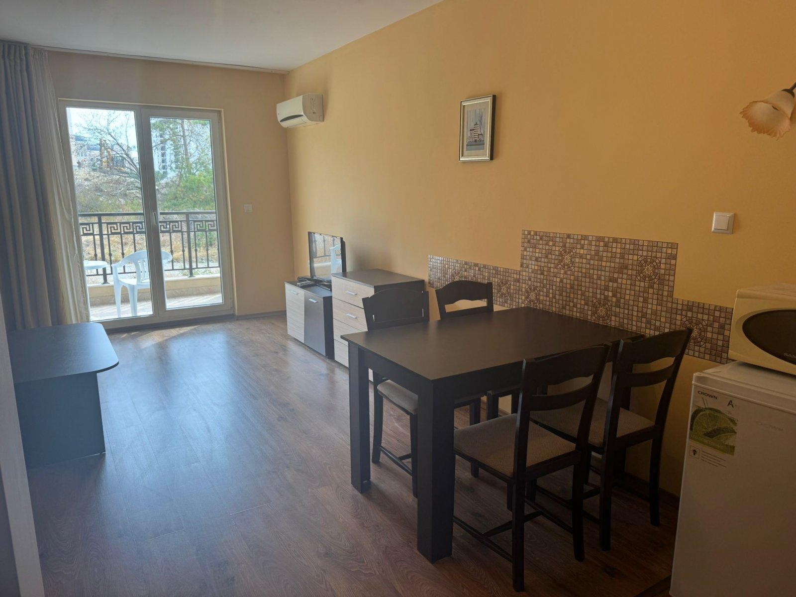 Ein-Zimmer-Wohnung zum Verkauf im Horizont-Komplex, Sveti Vlas