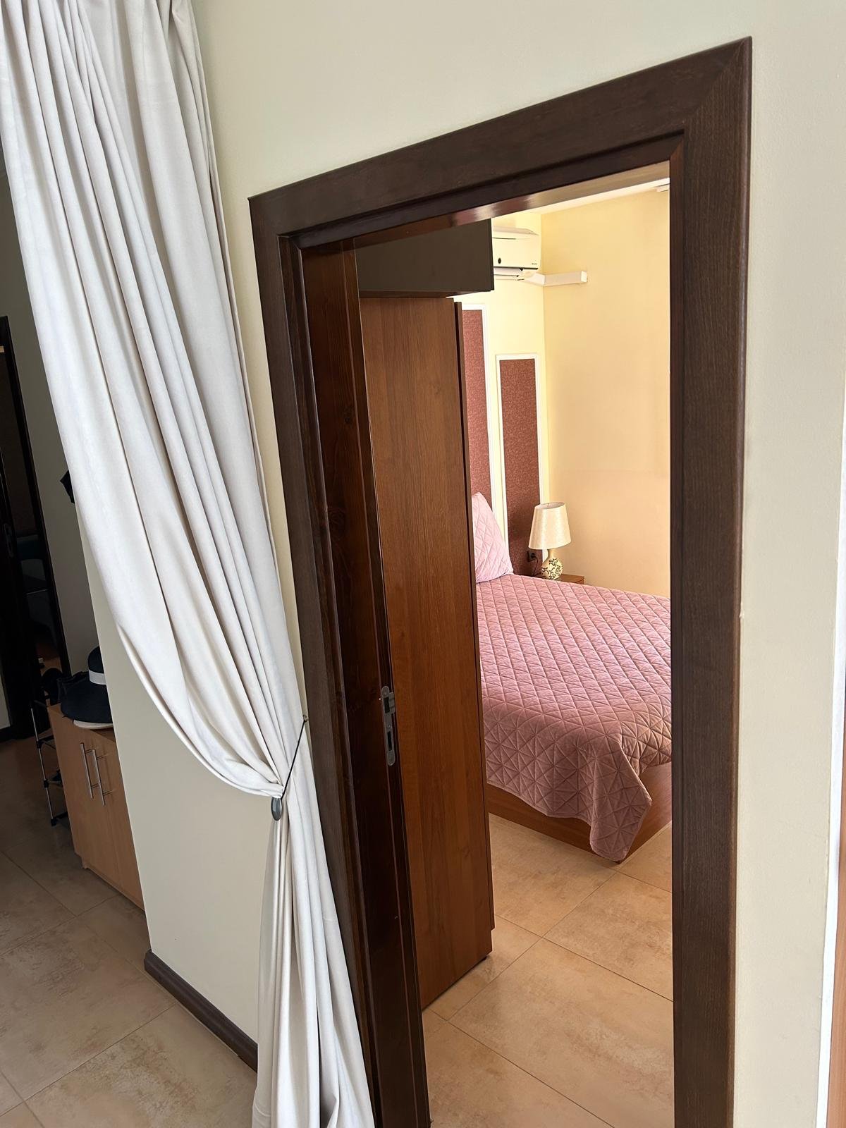 Dwupokojowy apartament w PIERWSZEJ LINII z WIDOKIEM NA MORZE - Sveti Vlas, kompleks Tryavna Beach
