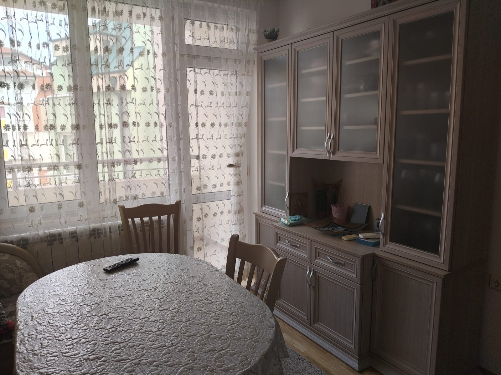 Großes Mehrfamilienhaus in Sveti Vlas mit Panoramablick auf das Meer