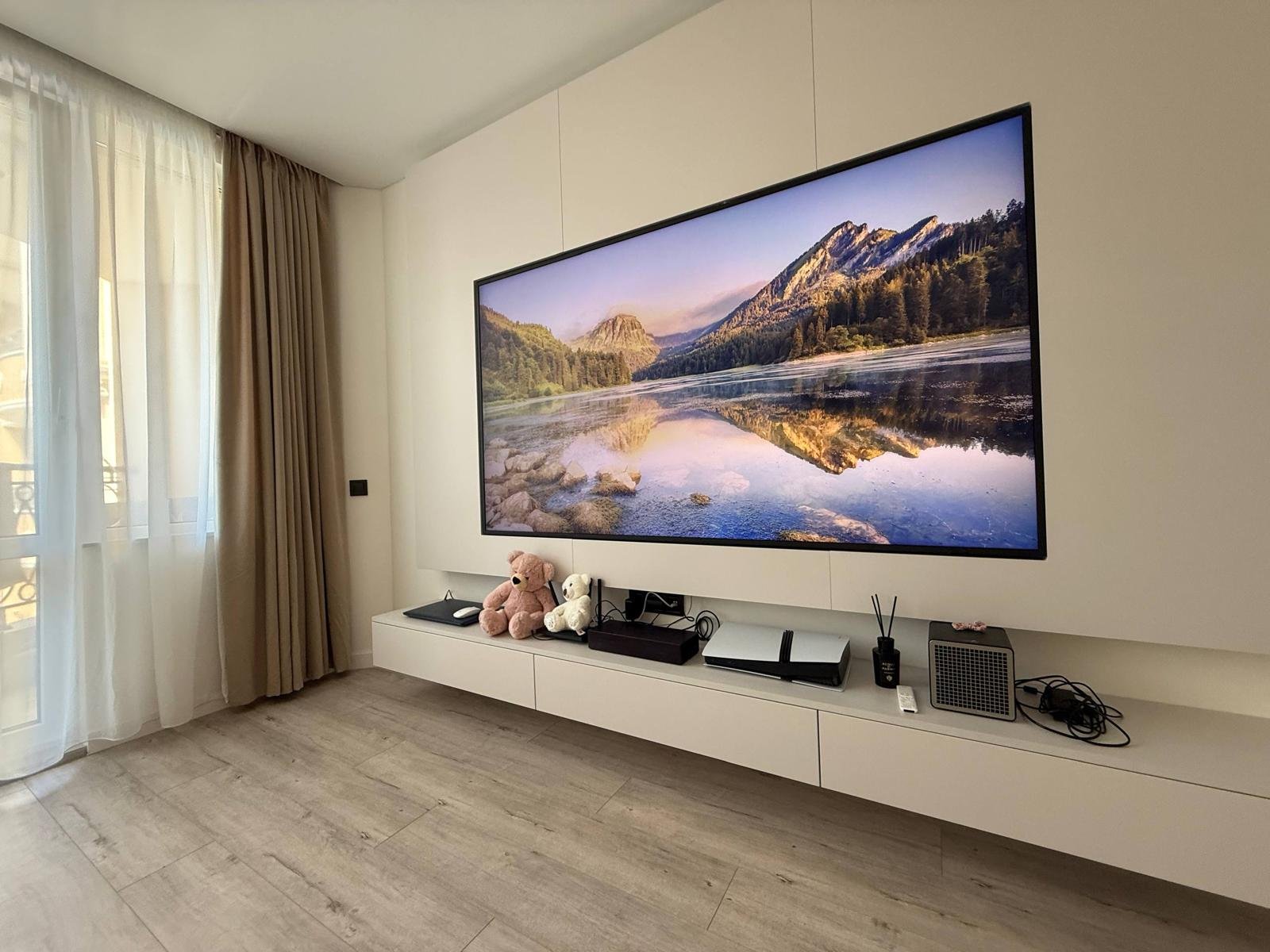 Designerski apartament z dwiema sypialniami w ośrodku Flora Beach Resort w Pomorie
