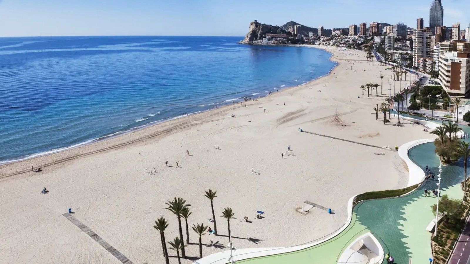 Ekskluzywne apartamenty → 100 m od morza, basenu i kortów tenisowych → Benidorm