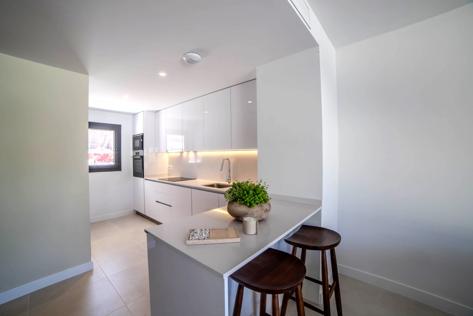 Luksusowe apartamenty, widok na morze i prywatne tarasy, Casares