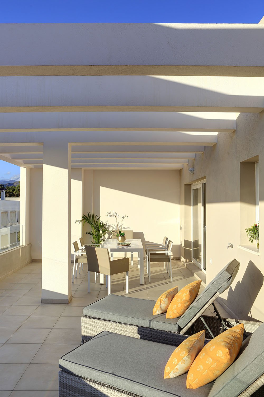 Ekskluzywne apartamenty, prywatne tarasy i widok na morze, Marbella