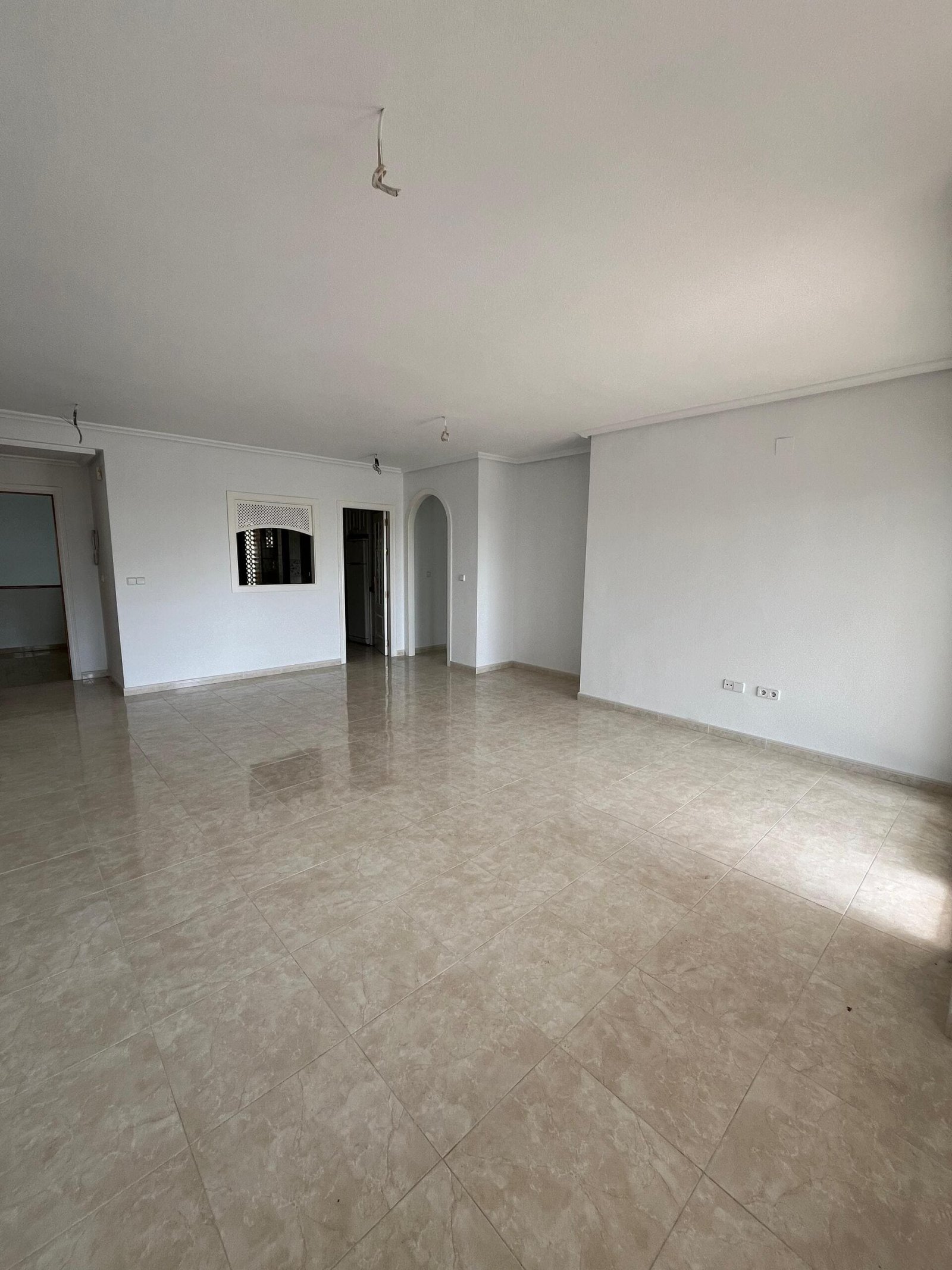 Komfortowe apartamenty z basenem i ogrodem, Orihuela