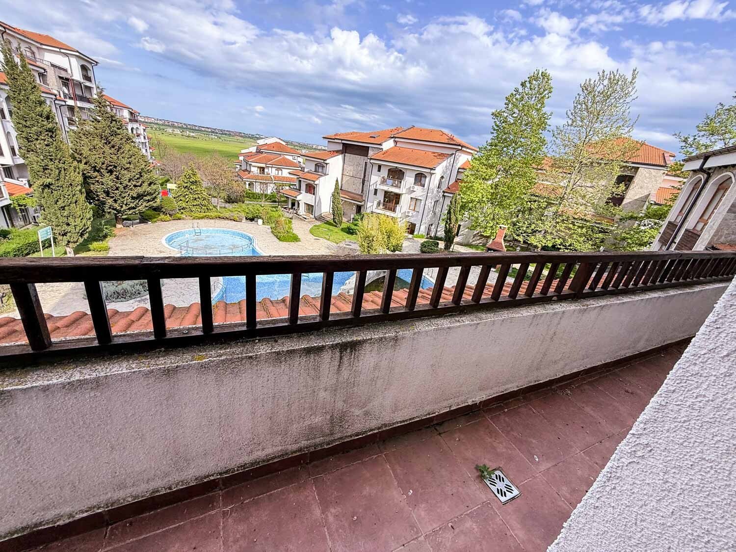 Trzypokojowy apartament z widokiem na morze i basen w kompleksie The Vineyards Resort, Aheloy, Bułgaria