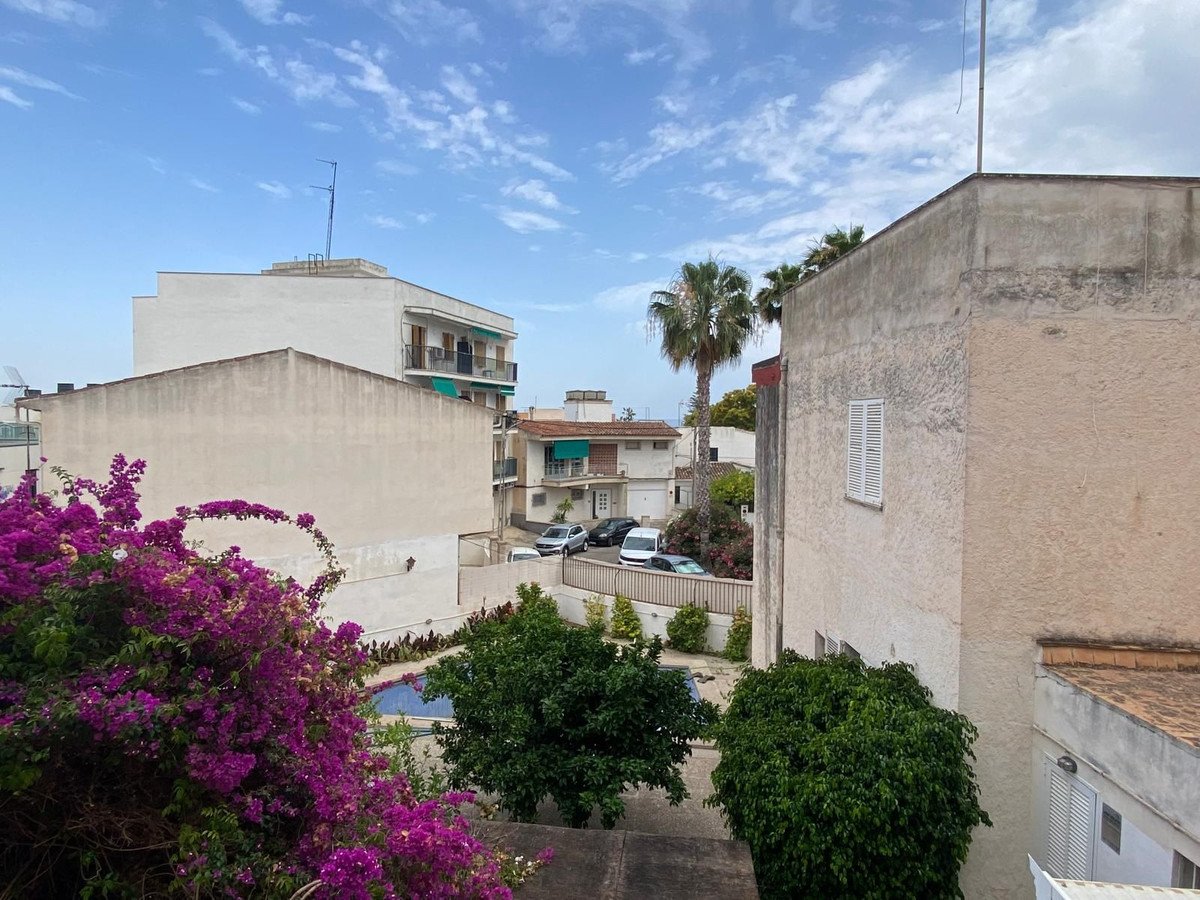 Elegancki apartament z parkingiem w spokojnej dzielnicy mieszkalnej w Palma de Mallorca