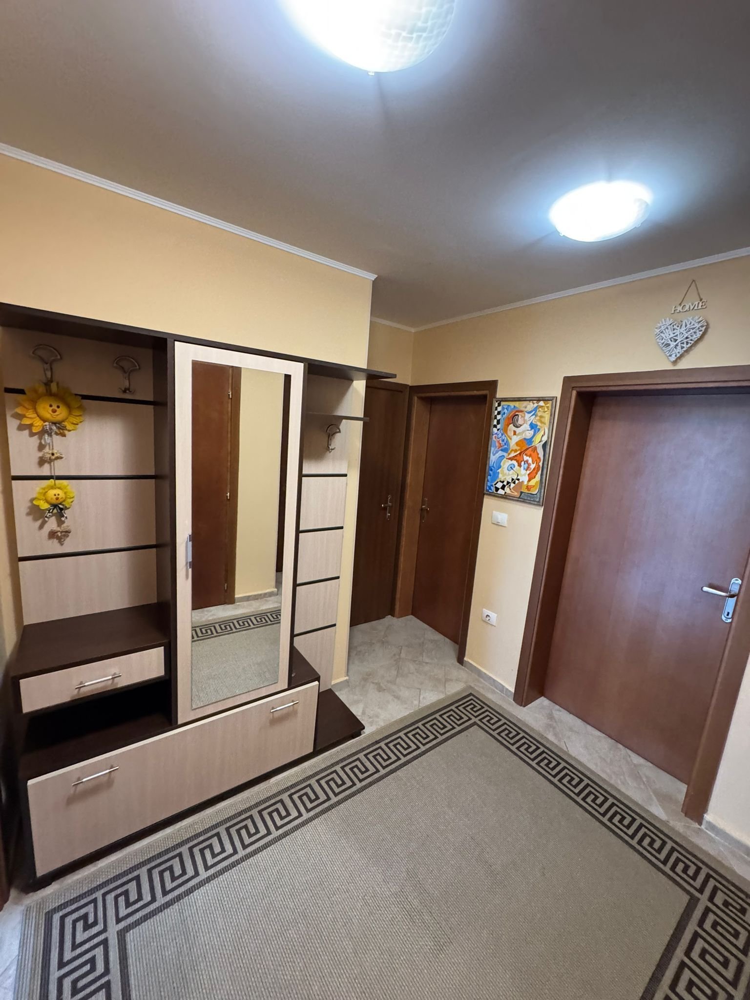 Dwupokojowe mieszkanie z widokiem na morze, pierwsza linia, Rajski Ogród. Bułgaria