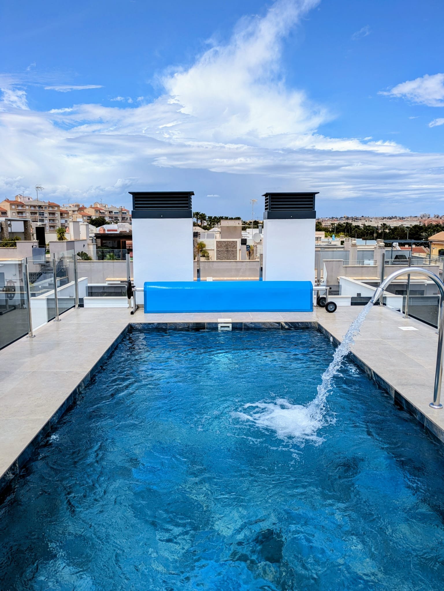 Ekskluzywne apartamenty i mieszkania na parterze, 600 m od plaży, Torrevieja