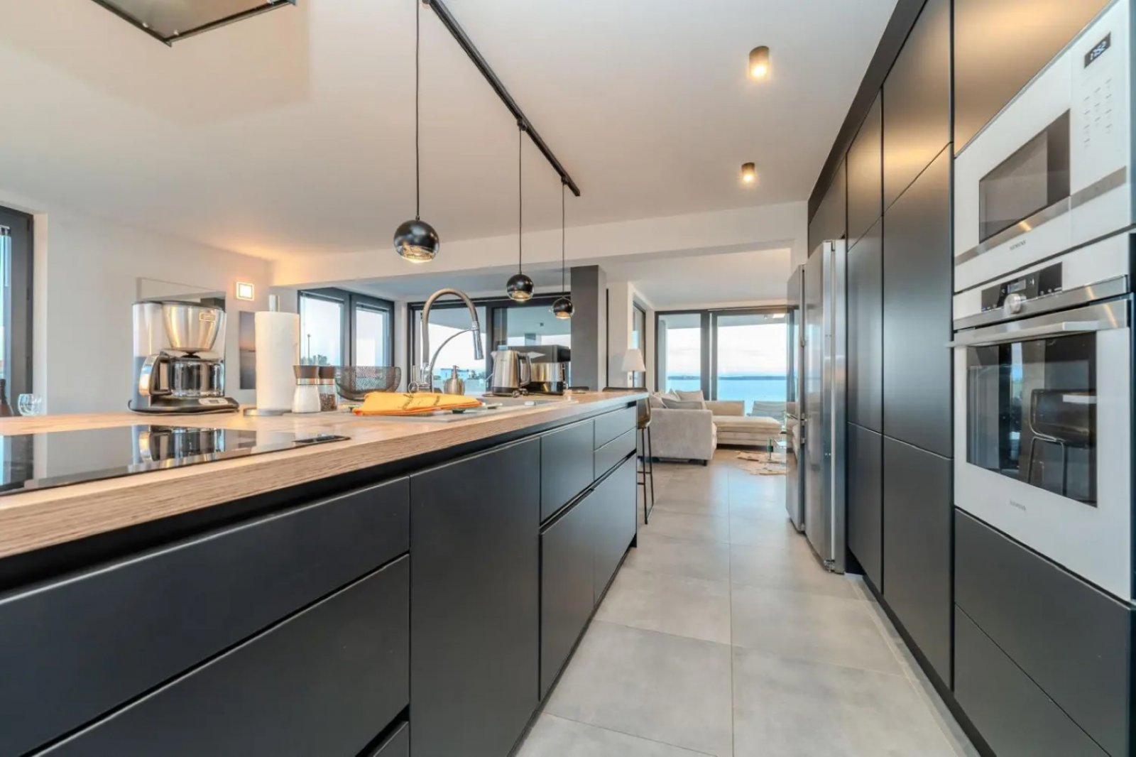 Luksusowy penthouse na pierwszej linii brzegowej z widokiem na morze, Privlaka, Chorwacja