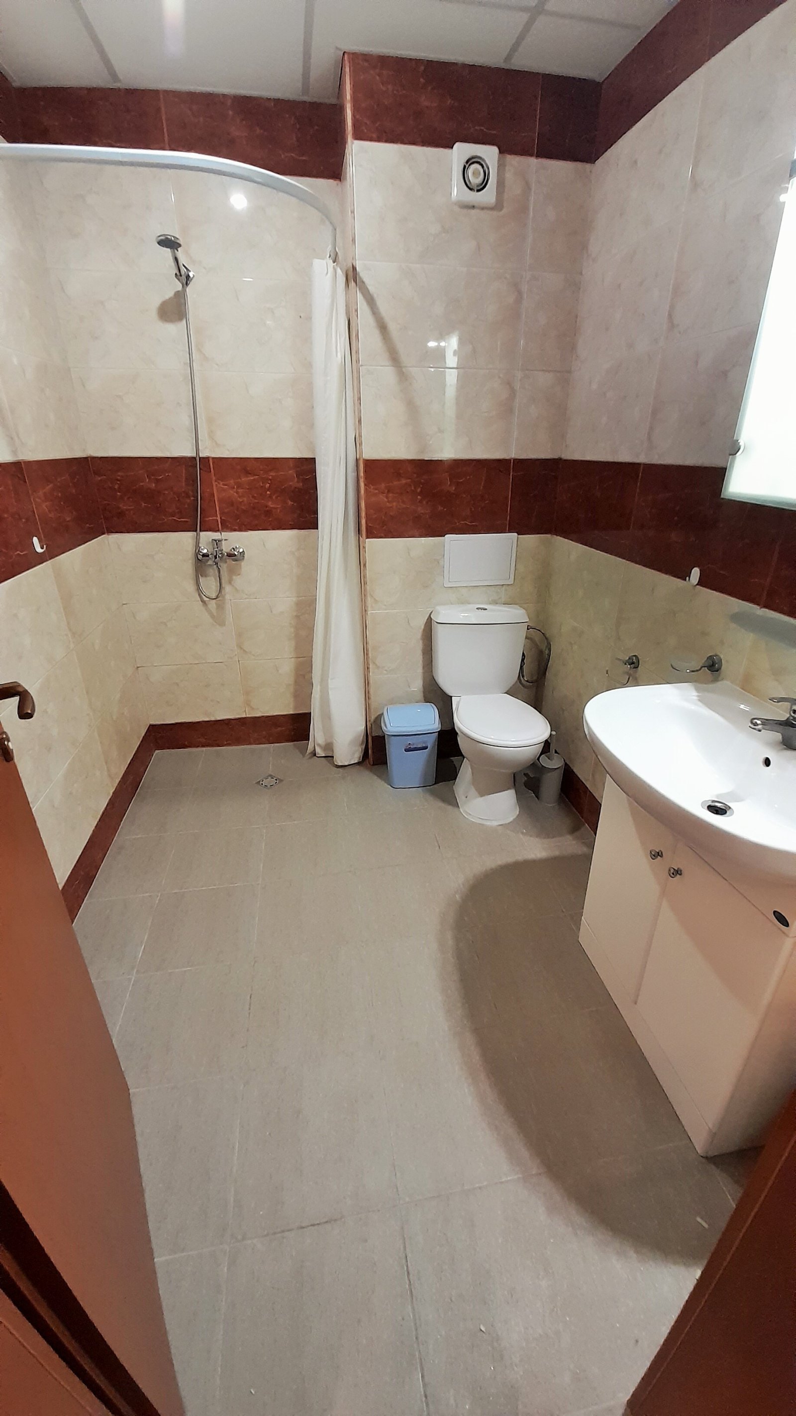 2-pokojowe mieszkanie w kompleksie Riviera Fort Beach, bezpośrednio przy morzu, w Rawdzie, Bułgaria