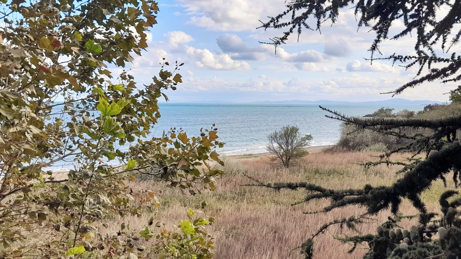 2-pokojowe mieszkanie w kompleksie Riviera Fort Beach, bezpośrednio przy morzu, w Rawdzie, Bułgaria