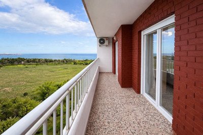 Trzypokojowy apartament Punta Prima