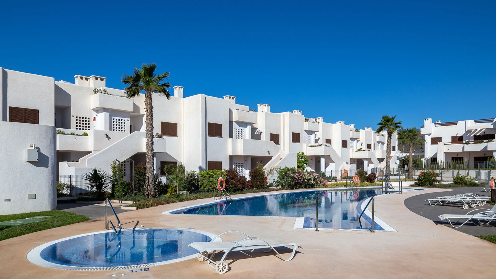 Luksusowa willa przy plaży w Los Nardos, Almería