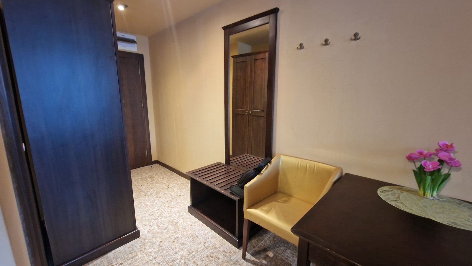 Studio im Barceló Royal Beach mit Poolblick in Sonnenstrand, Bulgarien
Stúdio w Barceló Royal Beach z widokiem na basen w Słonecznym Brzegu, Bułgaria