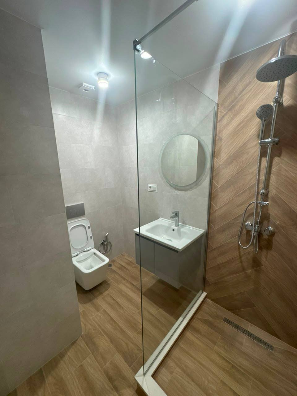 Przestronne studio w Batumi, Gruzja – praktyczny układ i korzystna lokalizacja