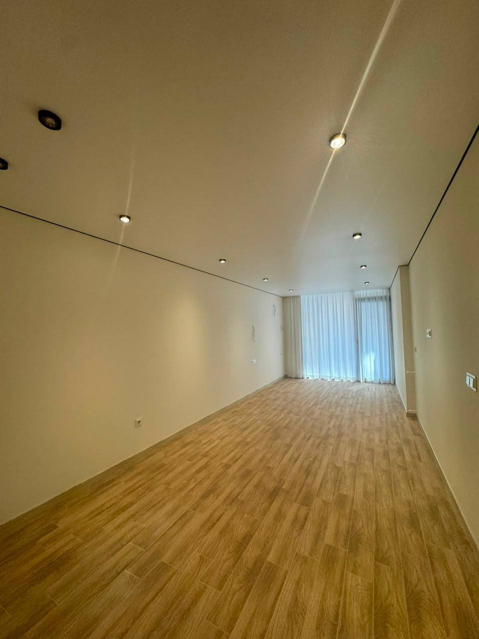 Przestronne studio w Batumi, Gruzja – praktyczny układ i korzystna lokalizacja